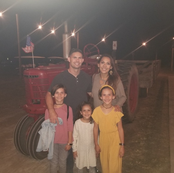 Meet your Posher, Catherine - Picture 1 of 1